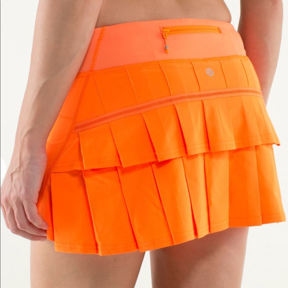 LULULEMON Pace Setter Skirt!